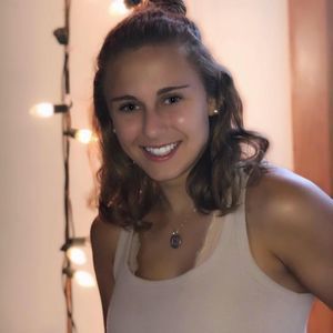 Meet your Posher, Michaela